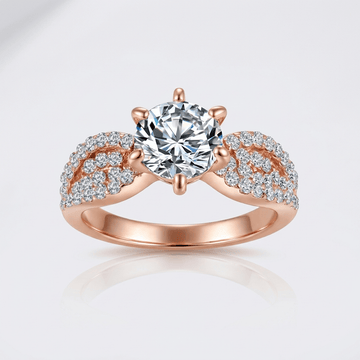 Anel Rose Gold Diamond Legacy da Rose & Oliver com detalhes elegantes e diamantes brilhantes em anel de ouro rosé.