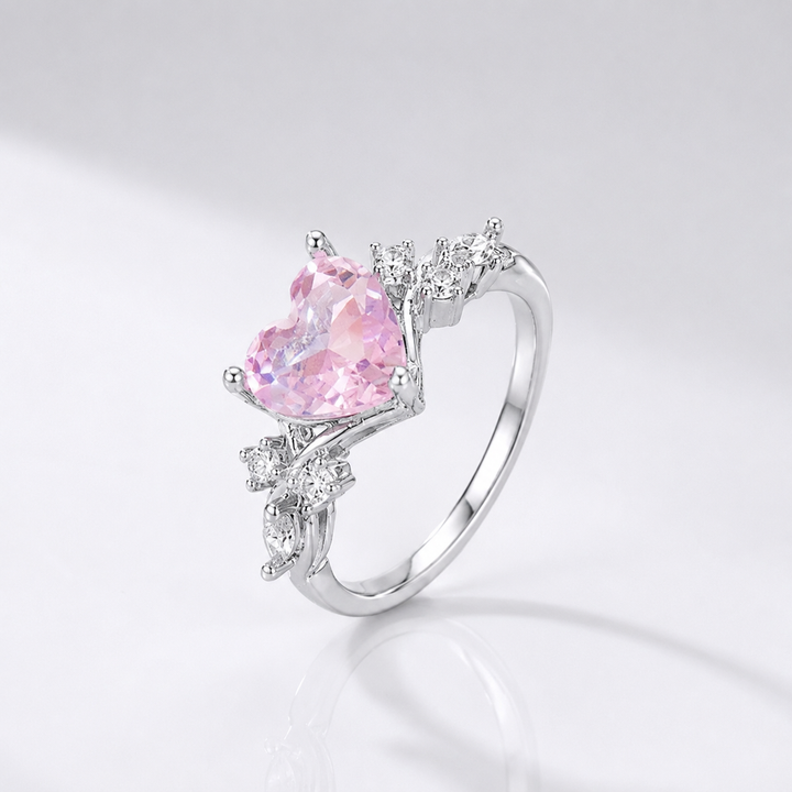 Anel rosa com zircônia Sakura Dream da Rose & Oliver, design delicado com detalhes florais e brilho sofisticado.